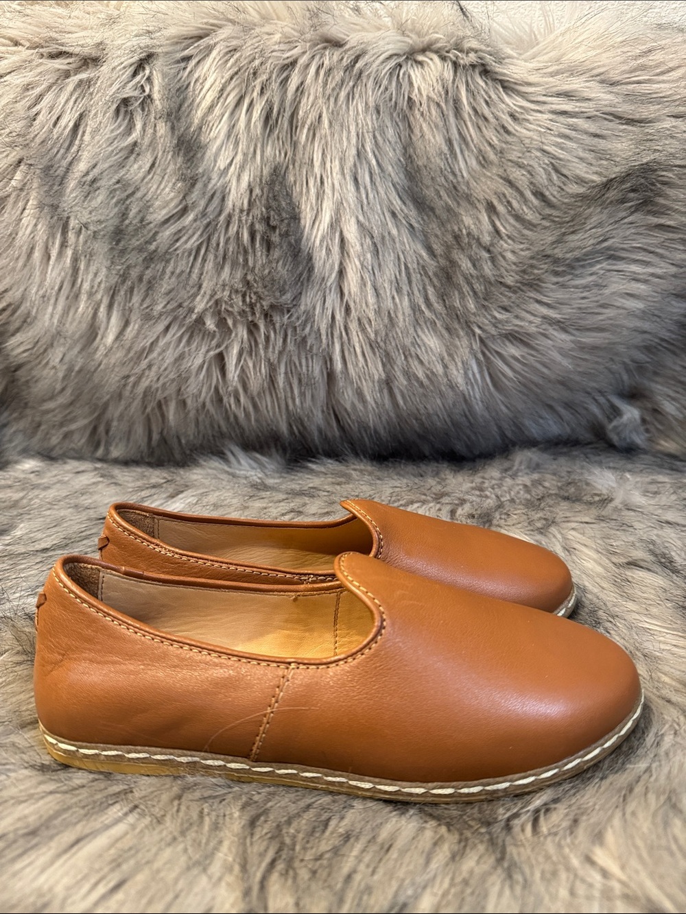 Charix Slip-On Leather Shoes in Cognac Brown Size 36/6